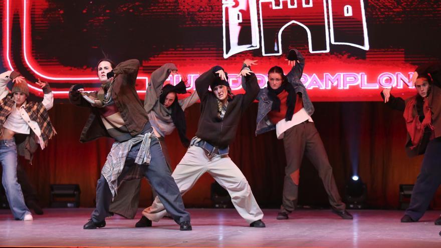 Fotos del segundo Campeonato de Danza Moderna y Urbana en el Navarra Arena