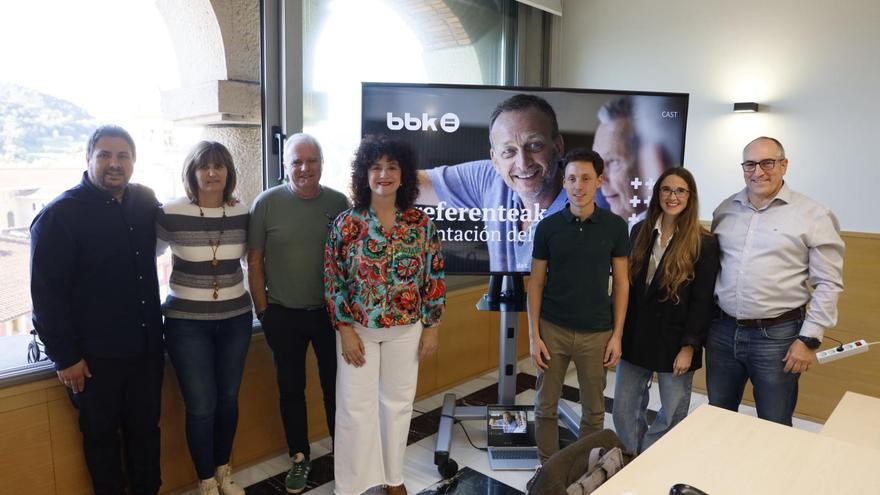 Nuevos pasos buscando a los referentes