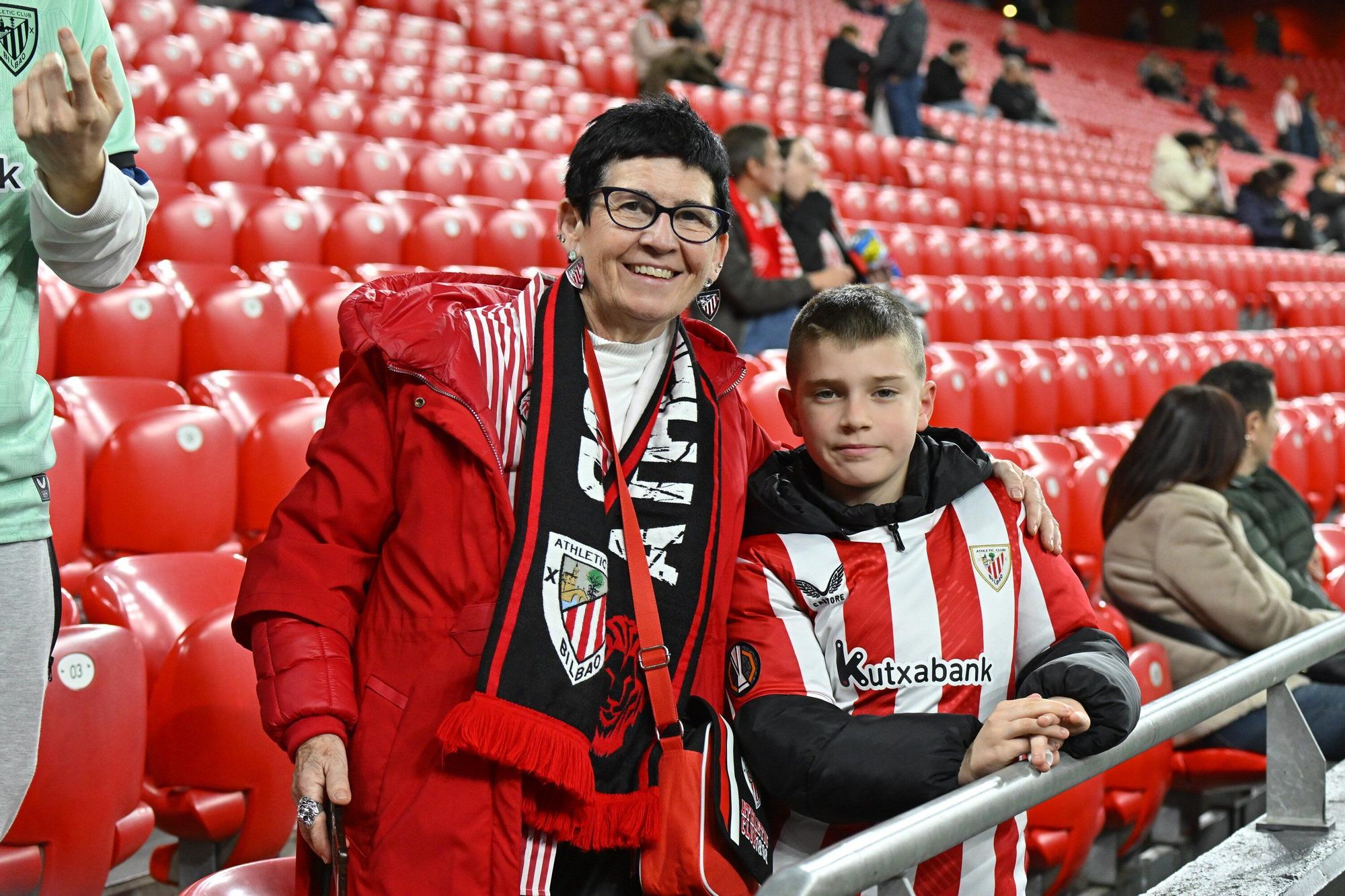 ¿Has estado en San Mamés viendo el Athletic-Atlético? Búscate en nuestra galería
