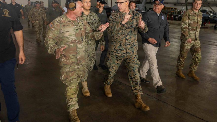 Detienen a una extrabajadora del Ejército de EEUU acusada de filtrar información a la prensa