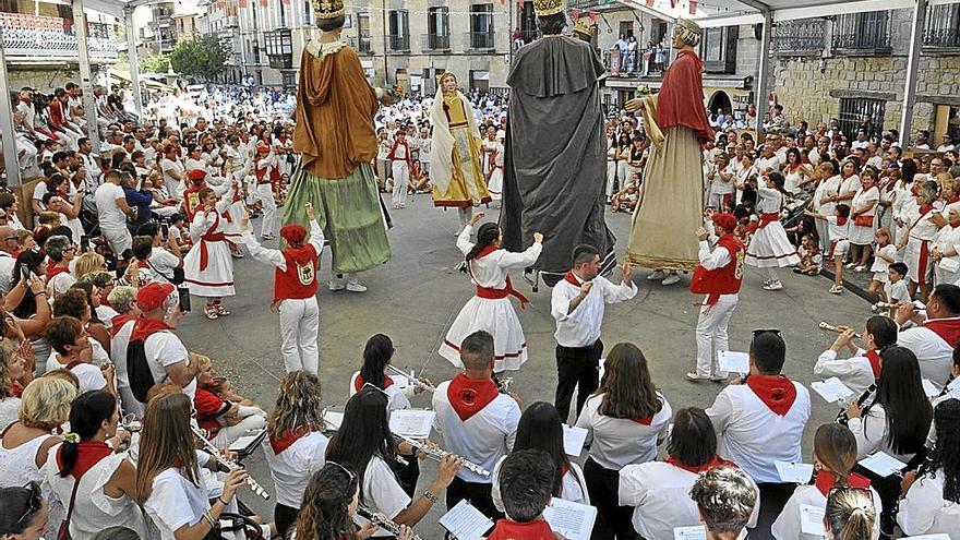 Olite-Erriberri celebra su día grande