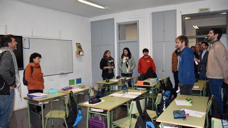 Garralda exige soluciones urgentes ante graves deficiencias en su escuela