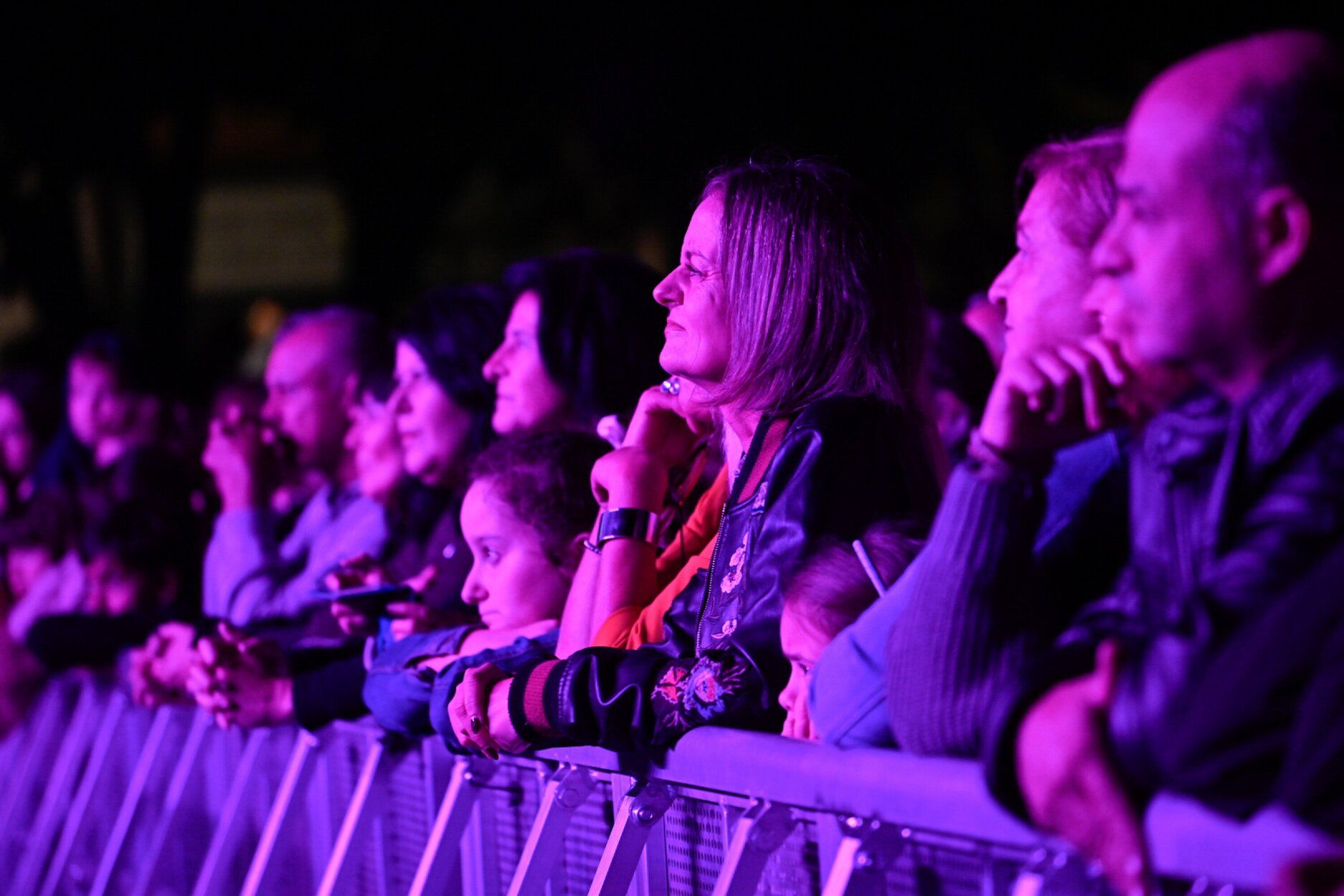 Irun vibra con el concierto de Bebe