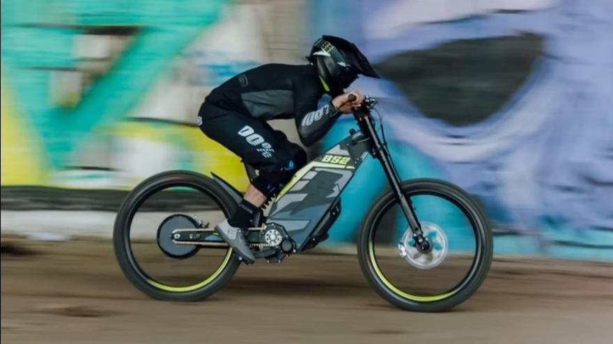 La bicicleta eléctrica tan rápida… que hasta podría circular por autopista