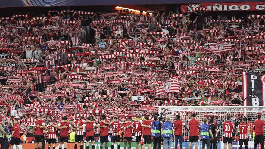 El Athletic se cuela en puestos de play-off