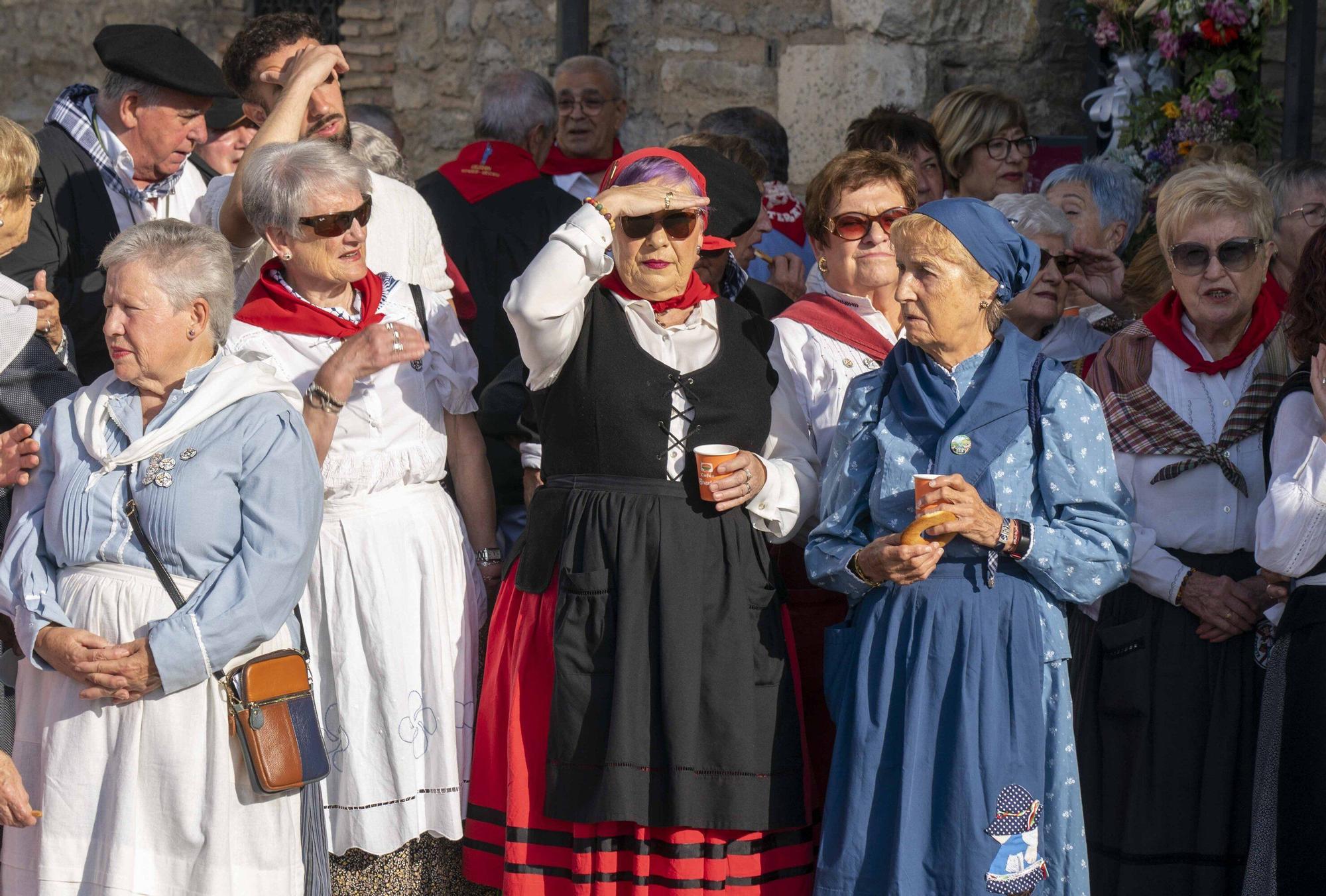 En imágenes: Blusas y neskas veteranos celebran su día en La Blanca