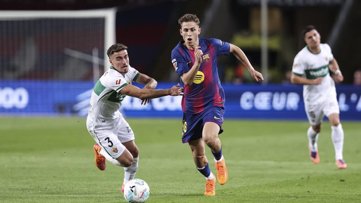 Fermín se va en velocidad en el duelo ante el Elche.