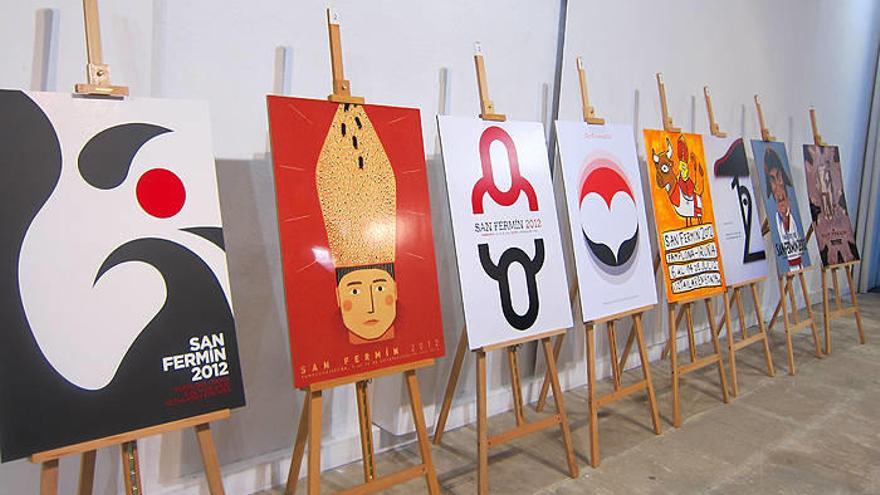 Los ocho carteles seleccionados por el jurado popular.
