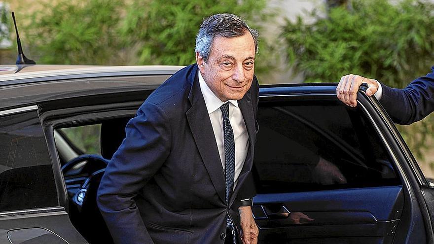 Aumentan los llamamientos desde toda Italia para evitar la dimisión de Draghi