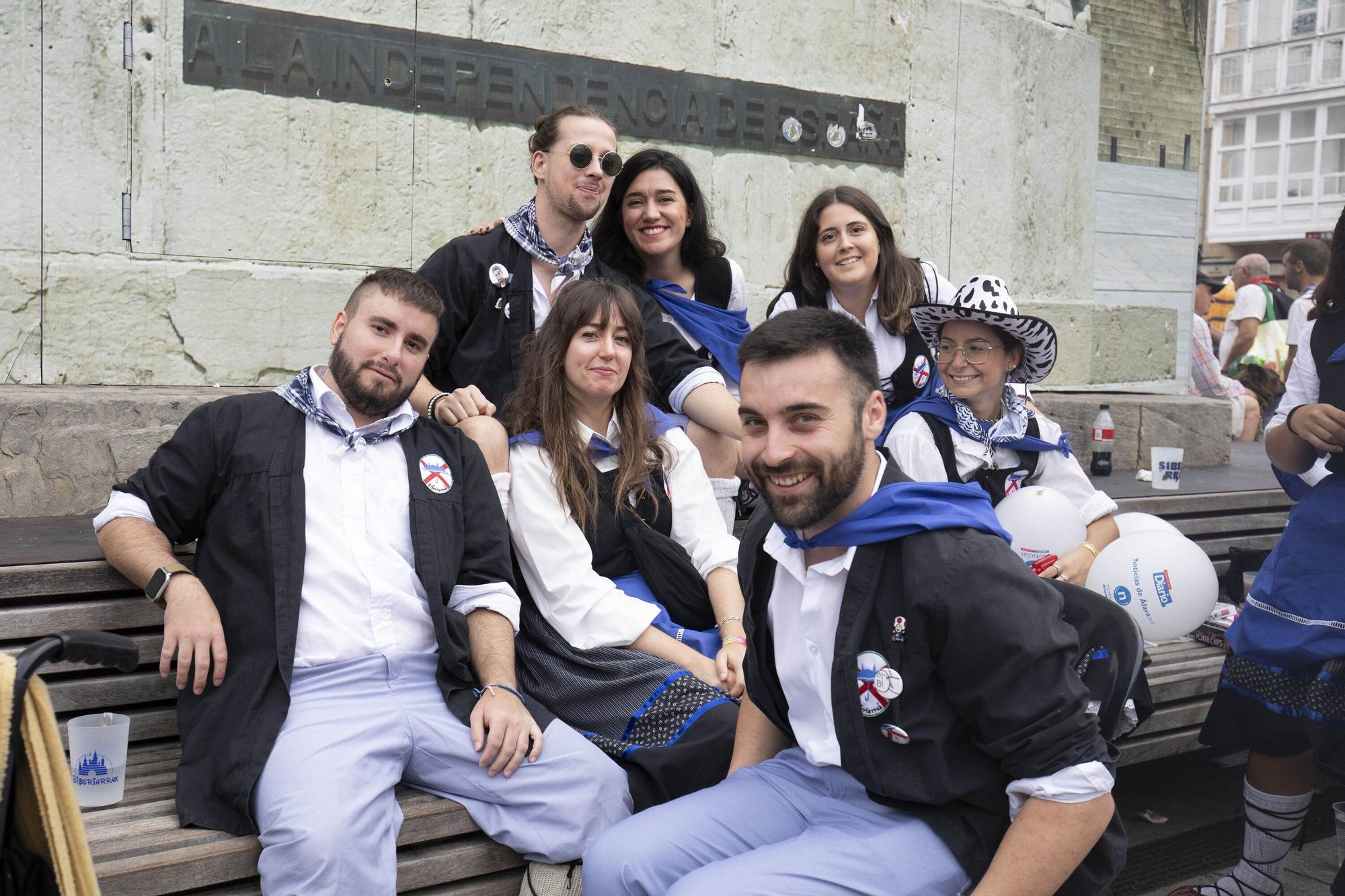 En imágenes: La fiesta continúa en las calles de Gasteiz este 6 de agosto