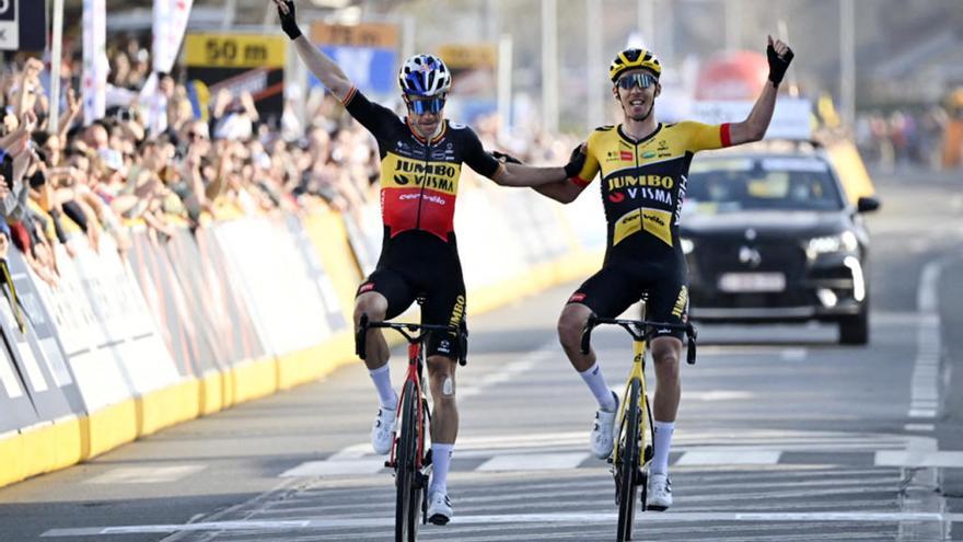 Van Aert y Laporte, compañeros del Jumbo, firman el doblete en la E3 Harelbeke.