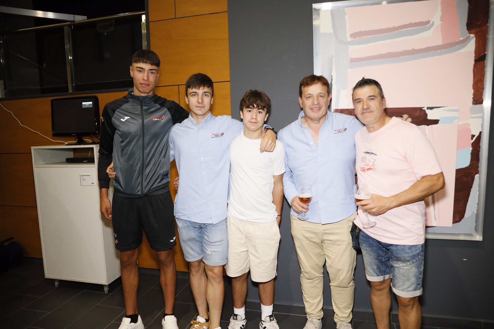 En imágenes: un canto a lo más cercano desde Derio en los DEIA Laboral Kutxa Hemendik Sariak