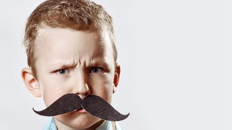 Pintarse un bigote basta para saltarse los sistemas de verificación de edad de las redes sociales