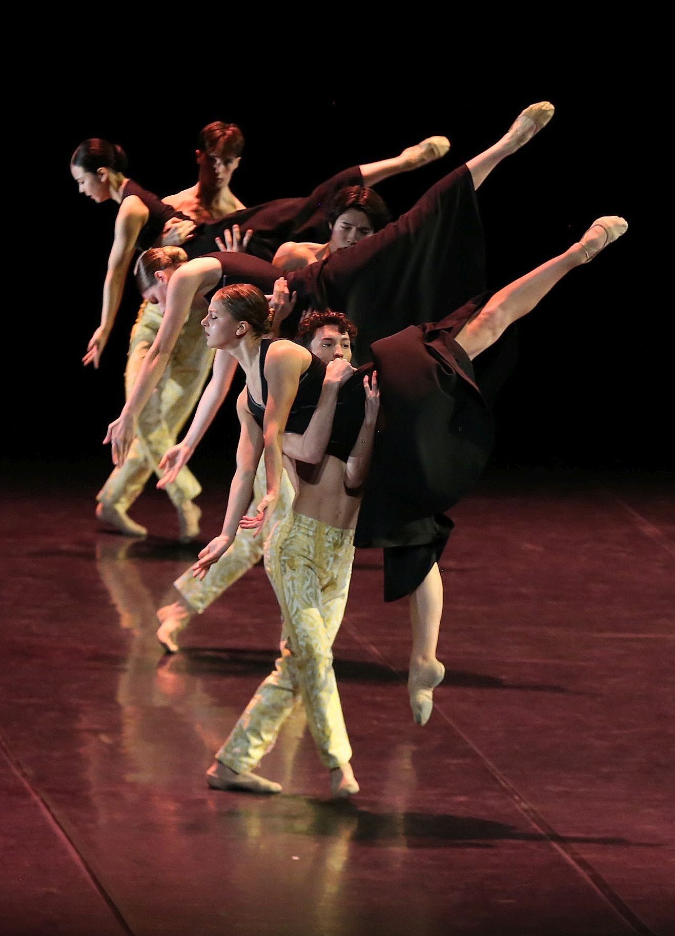 Fotos del espectáculo de danza de la compañía de Nacho Duato