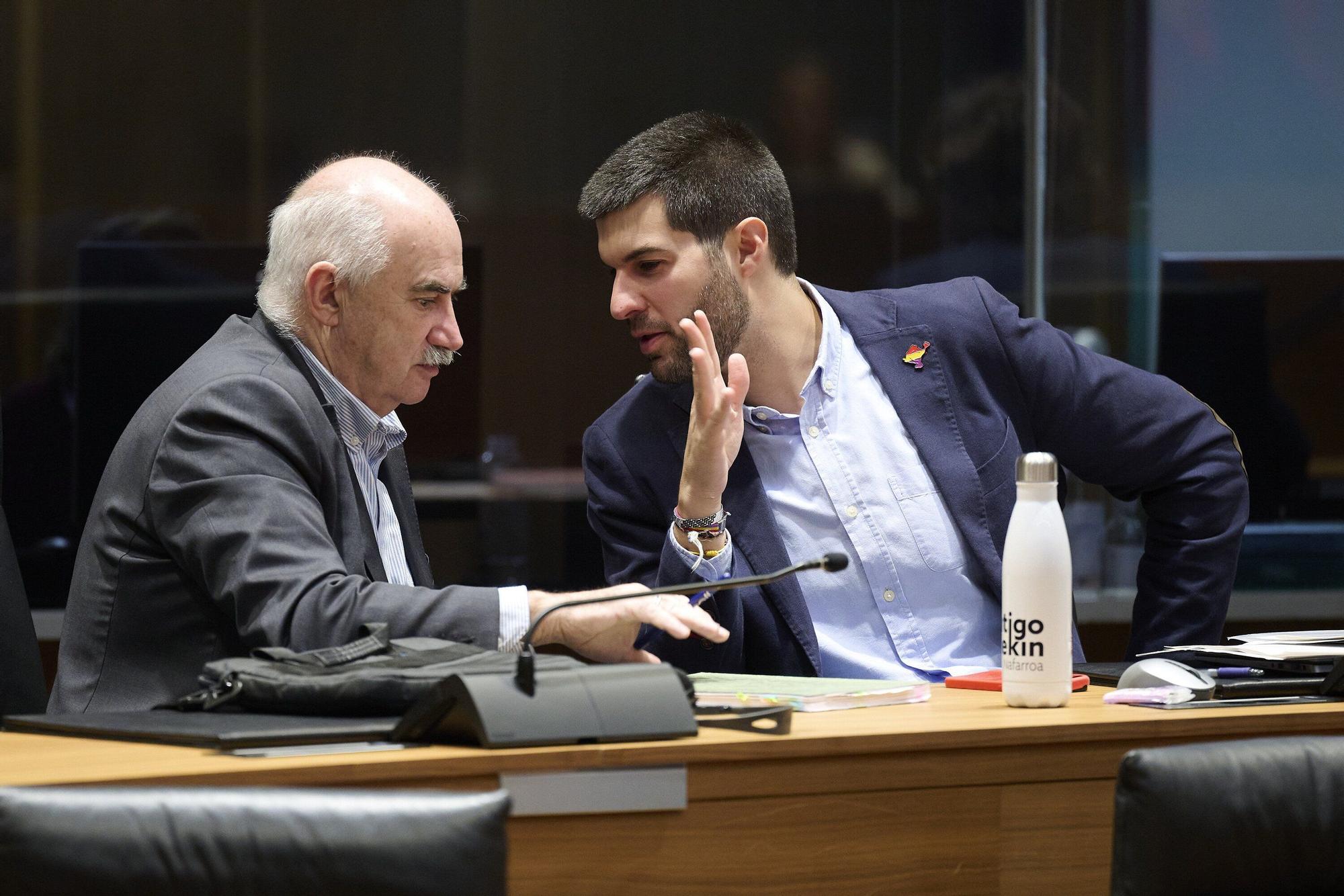 Fotos del pleno del Parlamento de Navarra (jueves 25 de septiembre de 2025)