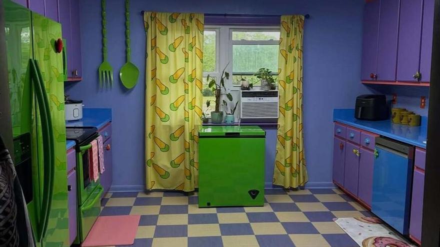 Una seguidora de ‘Los Simpson’ convierte su cocina en la de la serie: no existe nada igual