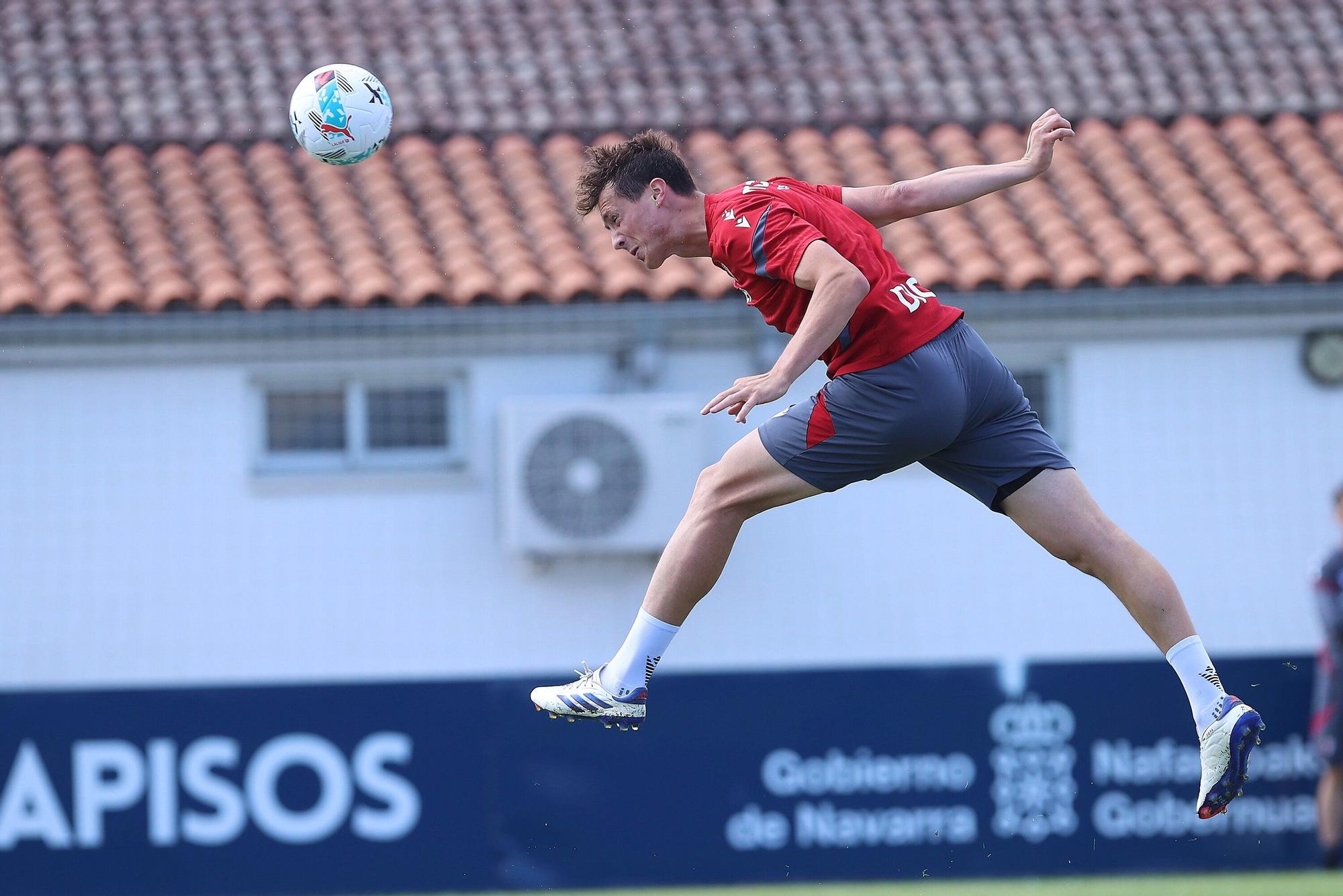 Fotos del entrenamiento de Osasuna (25/07/2025)