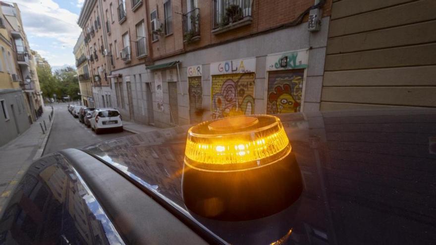 Los 10 bulos más difundidos sobre la baliza V-16, obligatoria a partir del 1 de enero