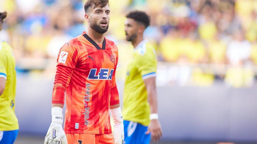 Antonio Sivera: "Jugamos en casa y eso se tiene que notar"