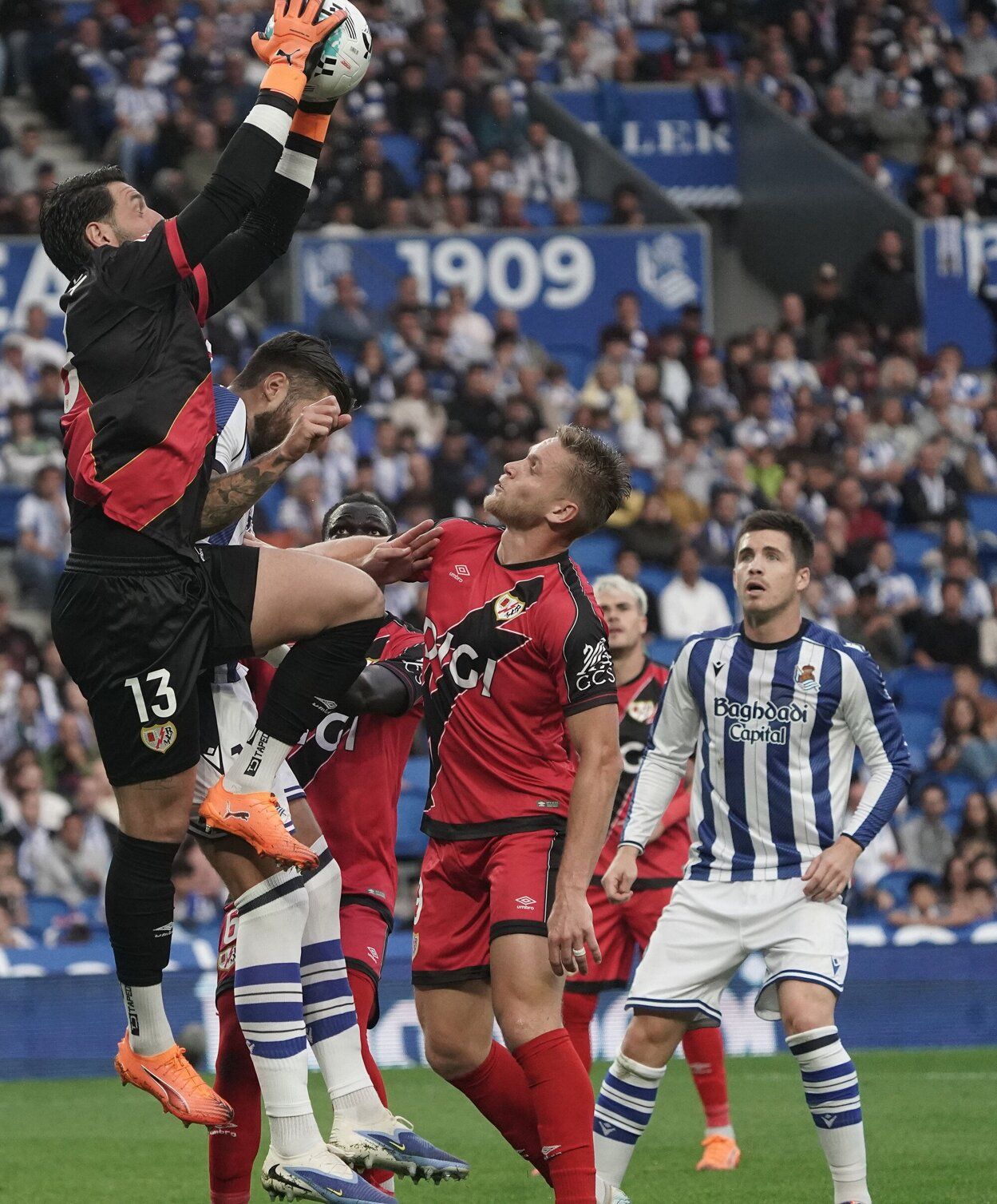 Las mejores imágenes del Real Sociedad - Rayo Vallecano