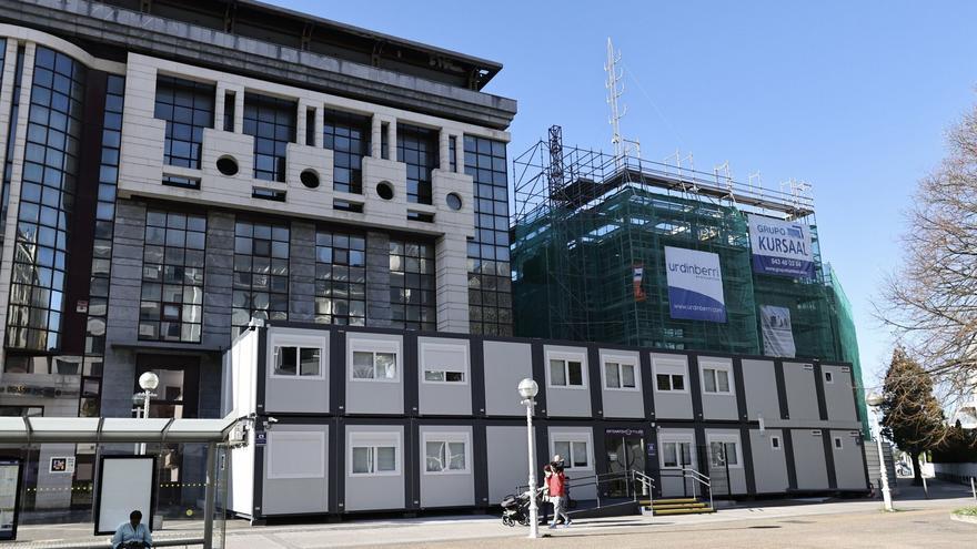 Denuncian condiciones "extremas de frío y humedad" en la comisaría de la Ertzaintza de Donostia