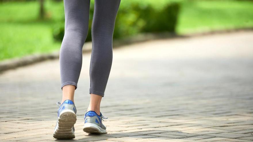 El tiempo exacto que debes caminar cada día para ver resultados en tu cuerpo