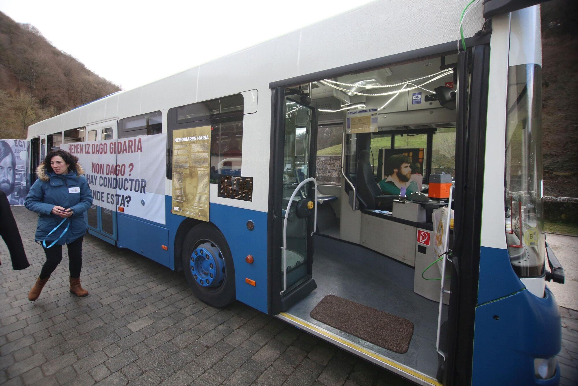 Fotos del homenaje a Mikel Zabalza en el 40 aniversario de su muerte tras ser detenido por la Guardia Civil