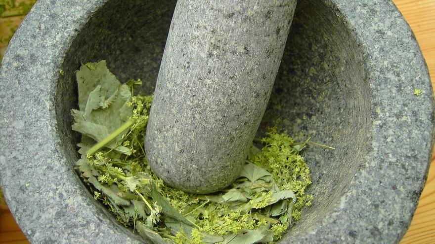 Detienen a un santero que recetaba a sus pacientes sexo con él para curarse