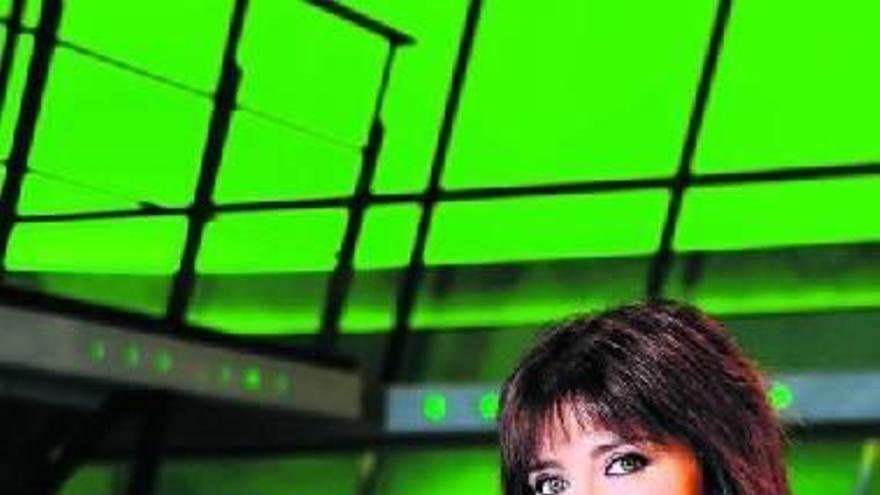 La pamplonesa Helena Resano, en el plató de los informativos de La Sexta.