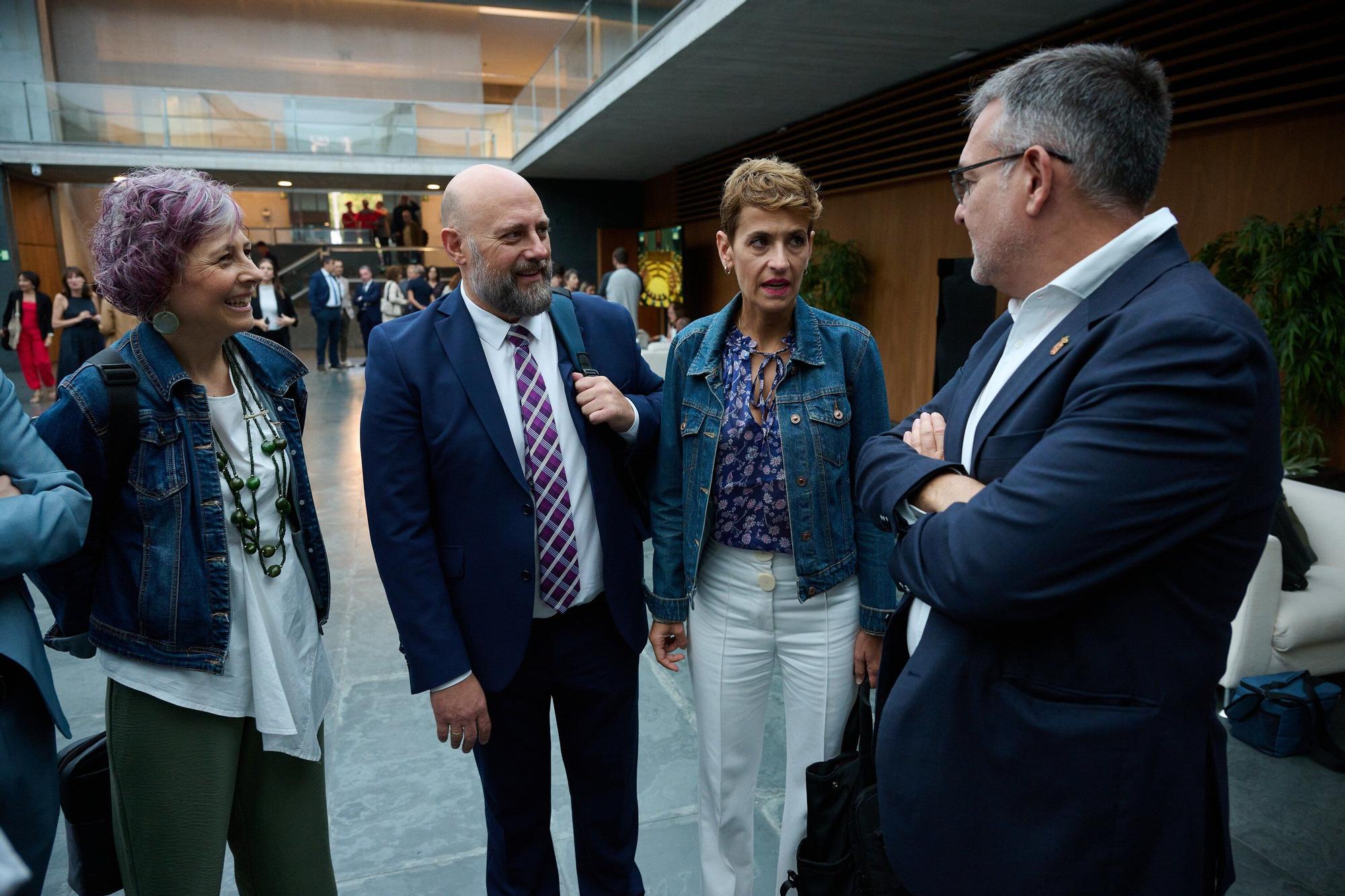 Fotos del pleno del Parlamento de Navarra este jueves, 18 de septiembre