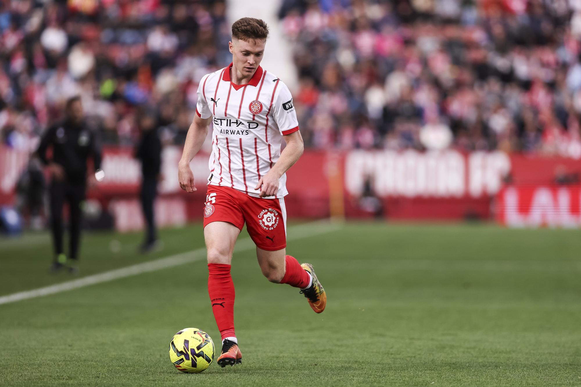 En imágenes: Todas las fotos del Girona FC - Alavés en el estadio Montilivi