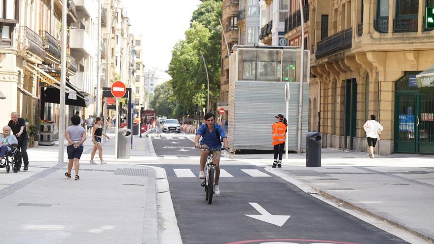 Kalapie lamenta que las terrazas tengan más peso que “otros usos” en la renovada calle Easo