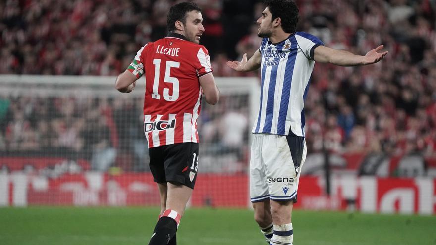 La Real alega la amarilla por el ‘piscinazo’ de Guedes