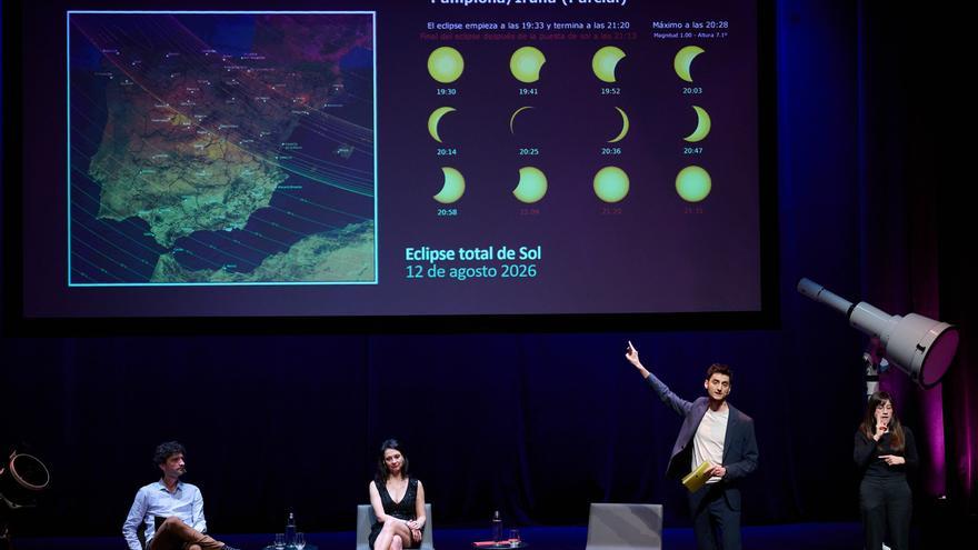 La "lotería astronómica" del eclipse solar entre bulos, periodismo y certezas