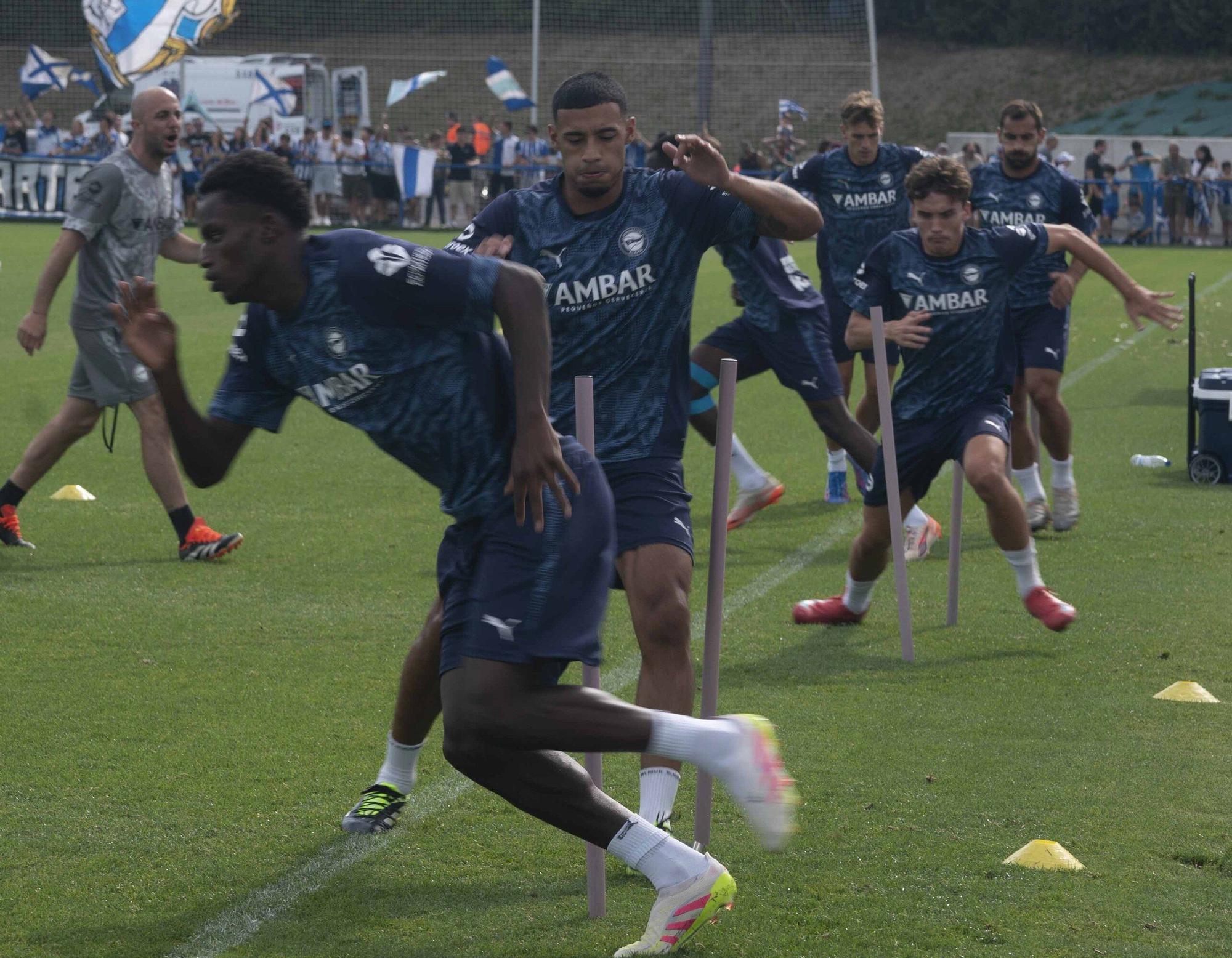 En imágenes: Una afición entregada al Alavés
