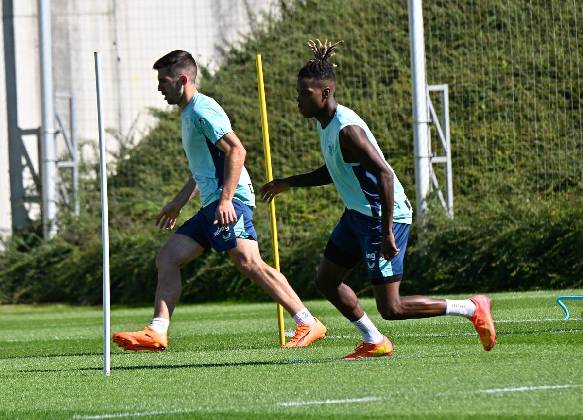 Entrenamiento del Athletic tras el partido ante el Borussia