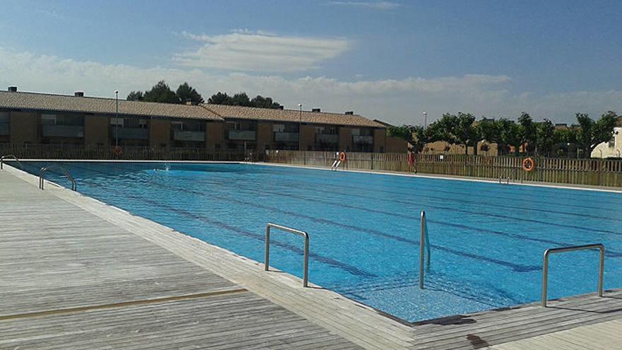 Imagen de las piscinas municipales de Ribaforada.