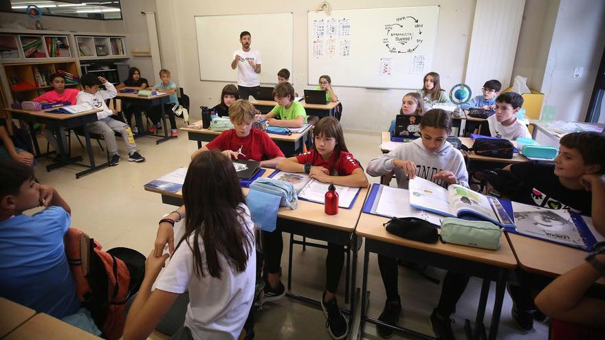 Educación, actividades artísticas y hostelería lideran la creación de empleo en Navarra