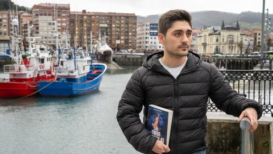 Jon Azkueta, escritor: “Sería un honor subirme a la ola del euskal noir”