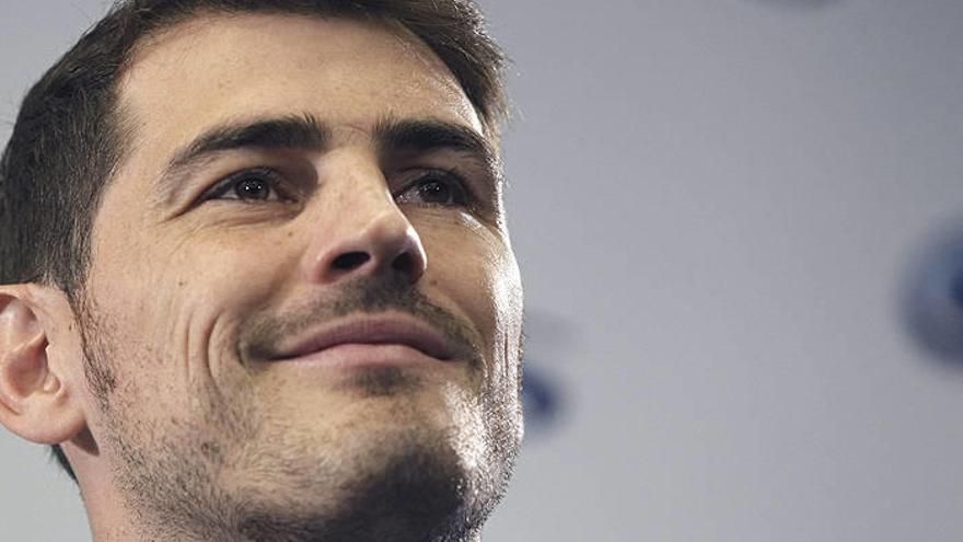 Casillas: &quot;Isco tiene la cabeza muy bien amueblada&quot;