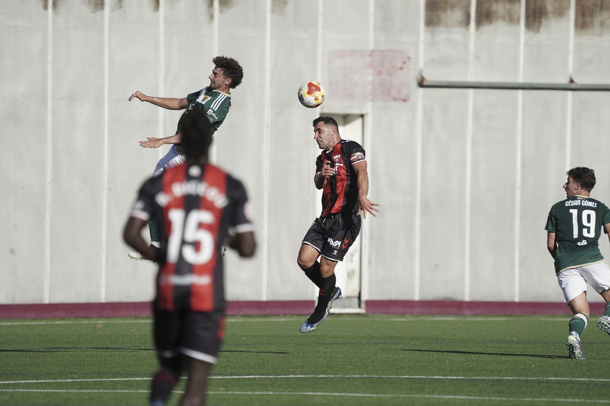 En imágenes: El Arenas no logra pasar del empate ante el Cacereño