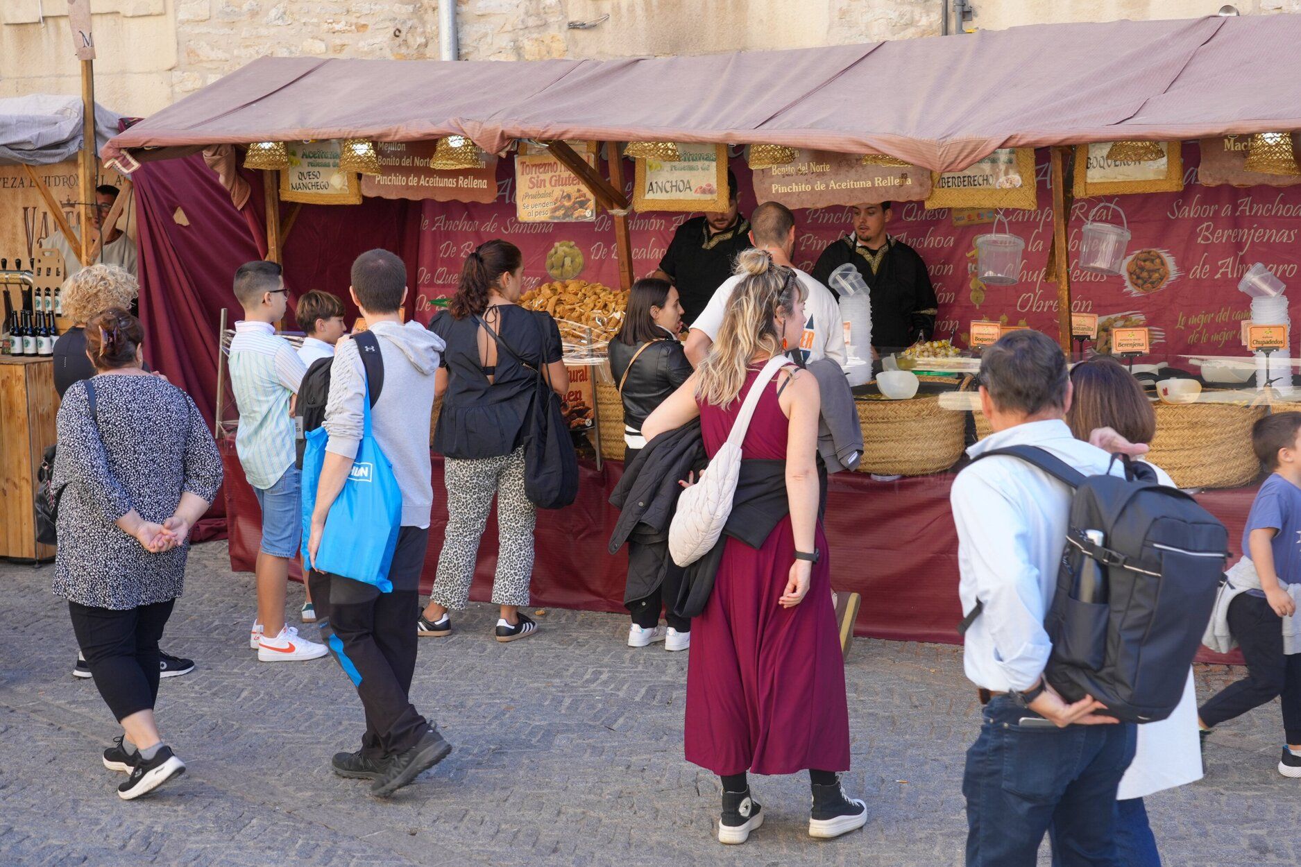 En imágenes: Segunda jornada del XXII Mercado Medieval de Vitoria