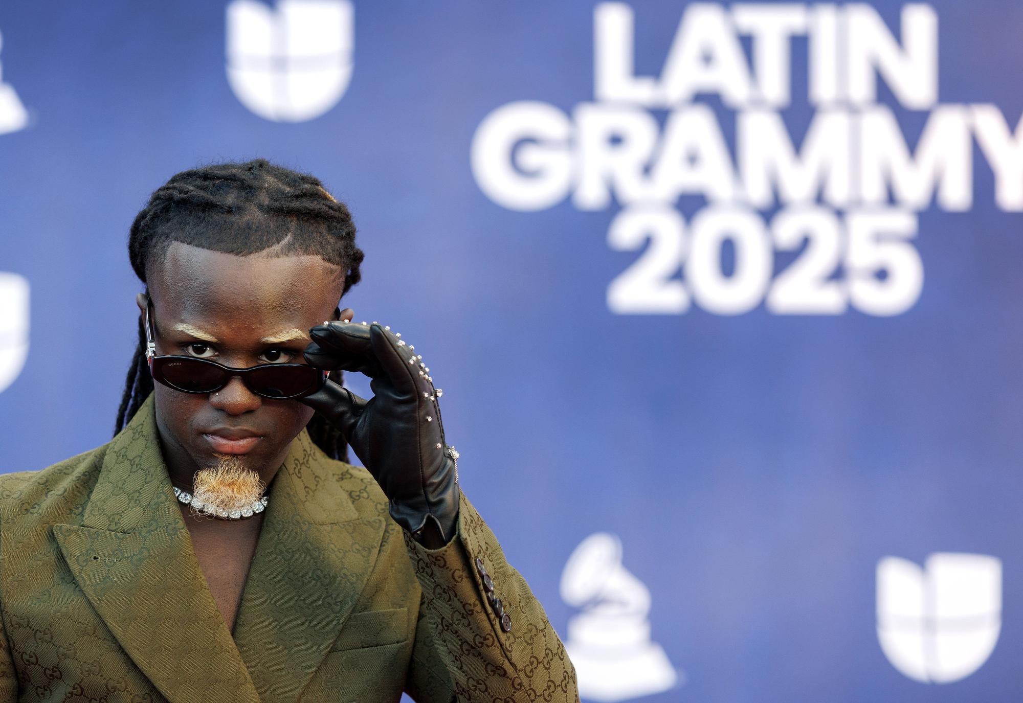 Las mejores fotos de la alfombra roja de los Latin Grammy 2025