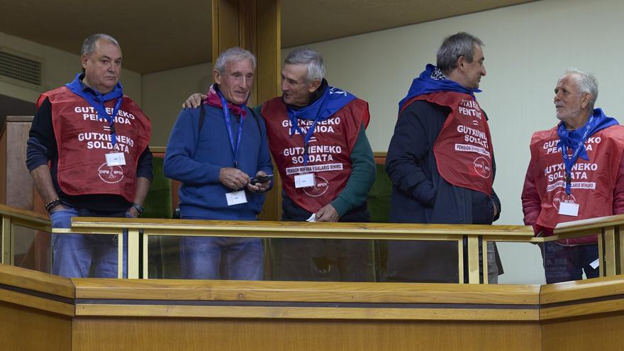 El Parlamento Vasco rechaza la tramitación de la ILP para equiparar las pensiones mínimas al SMI