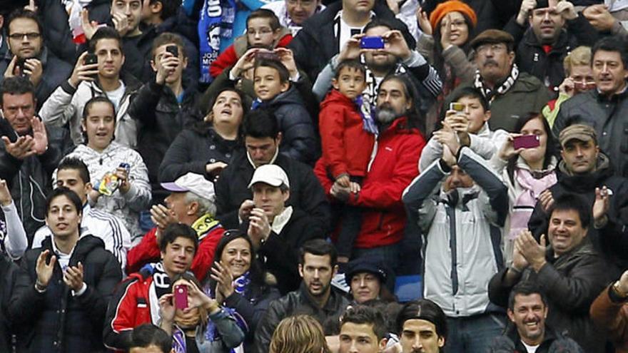 El Madrid sacude su modorra inicial y Cristiano, con tres goles, pone la lógica