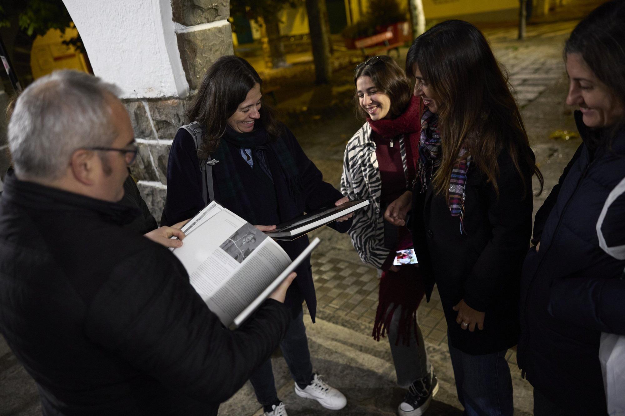 Fotos del reportaje con la familia suiza de Emiliano Iraizoz, de los primeros vecinos de la Txantrea y que leyó ante Franco en diciembre del 52.