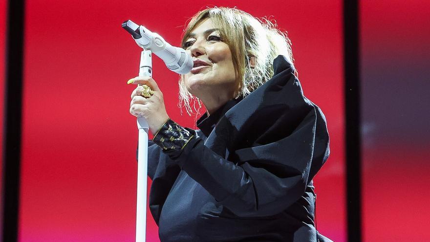 La Oreja de Van Gogh sorprende al cantar en euskera en su regreso a Donostia