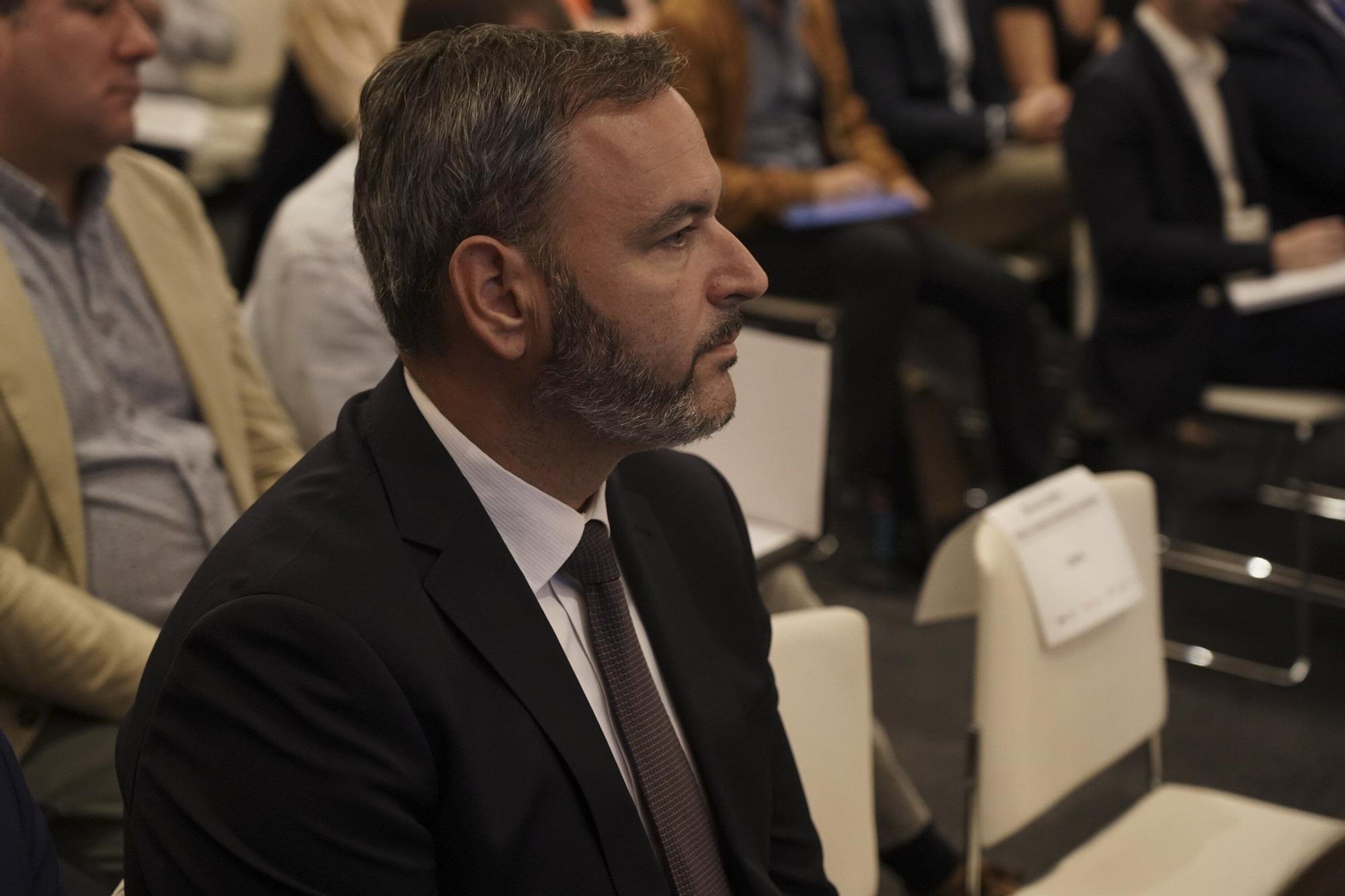 Todas las imágenes del "Encuentro Deia: Rehabilitación y vivienda"