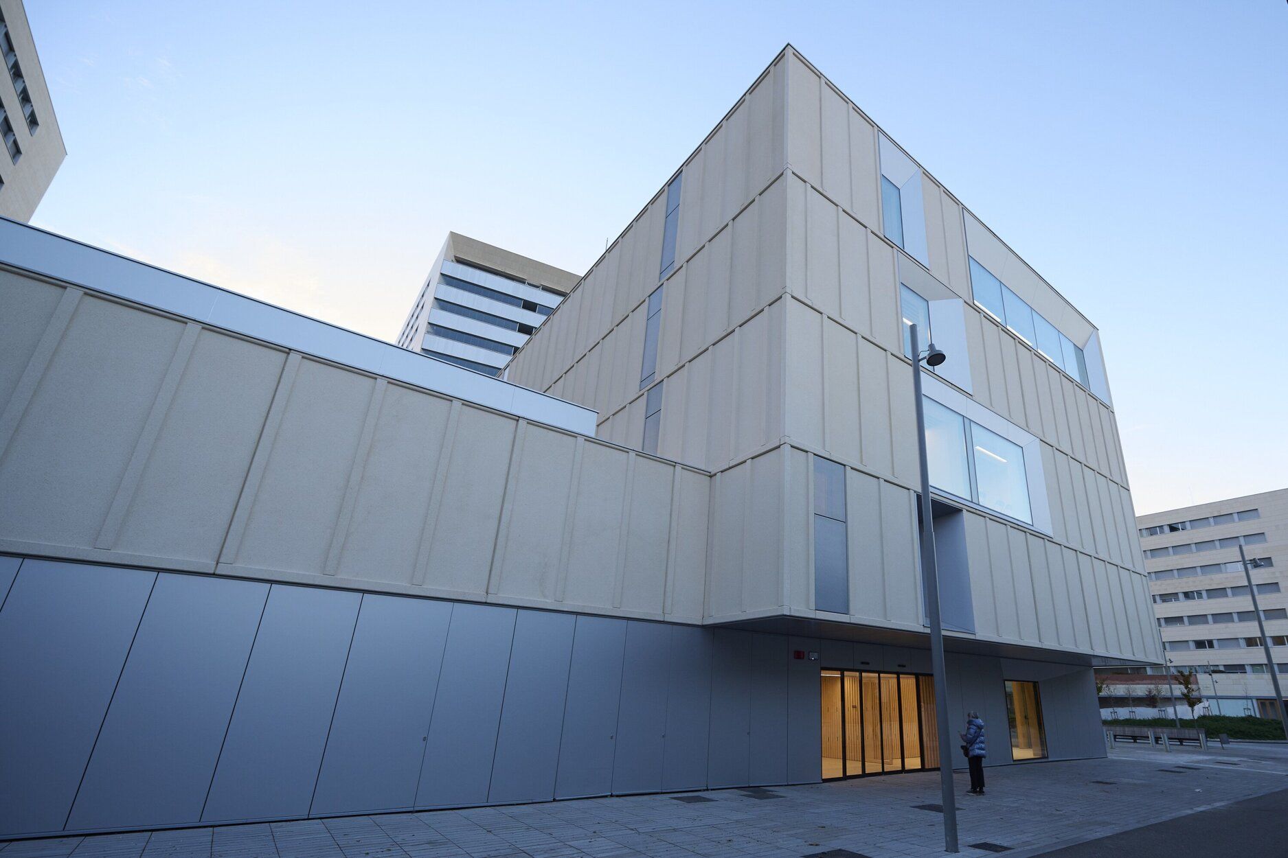 Imágenes de la inauguración del Civivox Pompelo