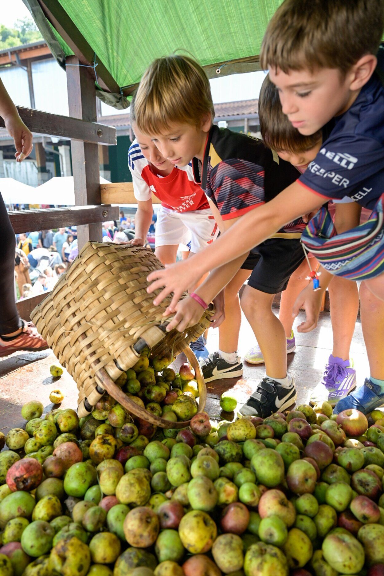 Feria de la cosecha de la manzana en Astigarraga.
